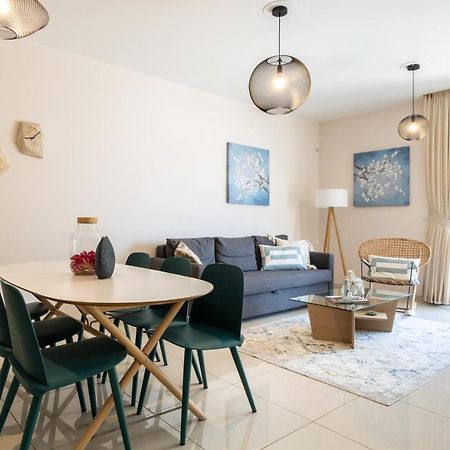 Luxury One-Bedroom Apartment/Parking In City Center Jerusalem Exteriör bild