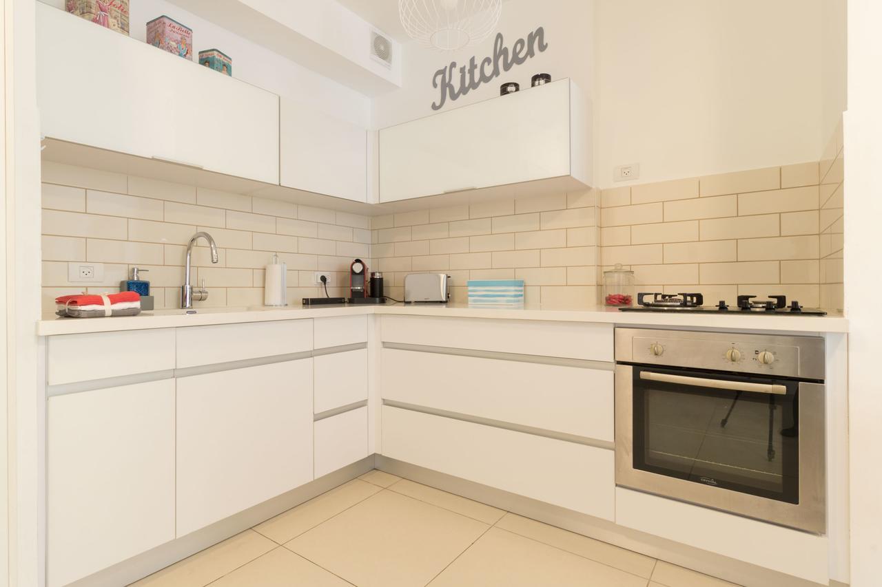 Luxury One-Bedroom Apartment/Parking In City Center Jerusalem Exteriör bild