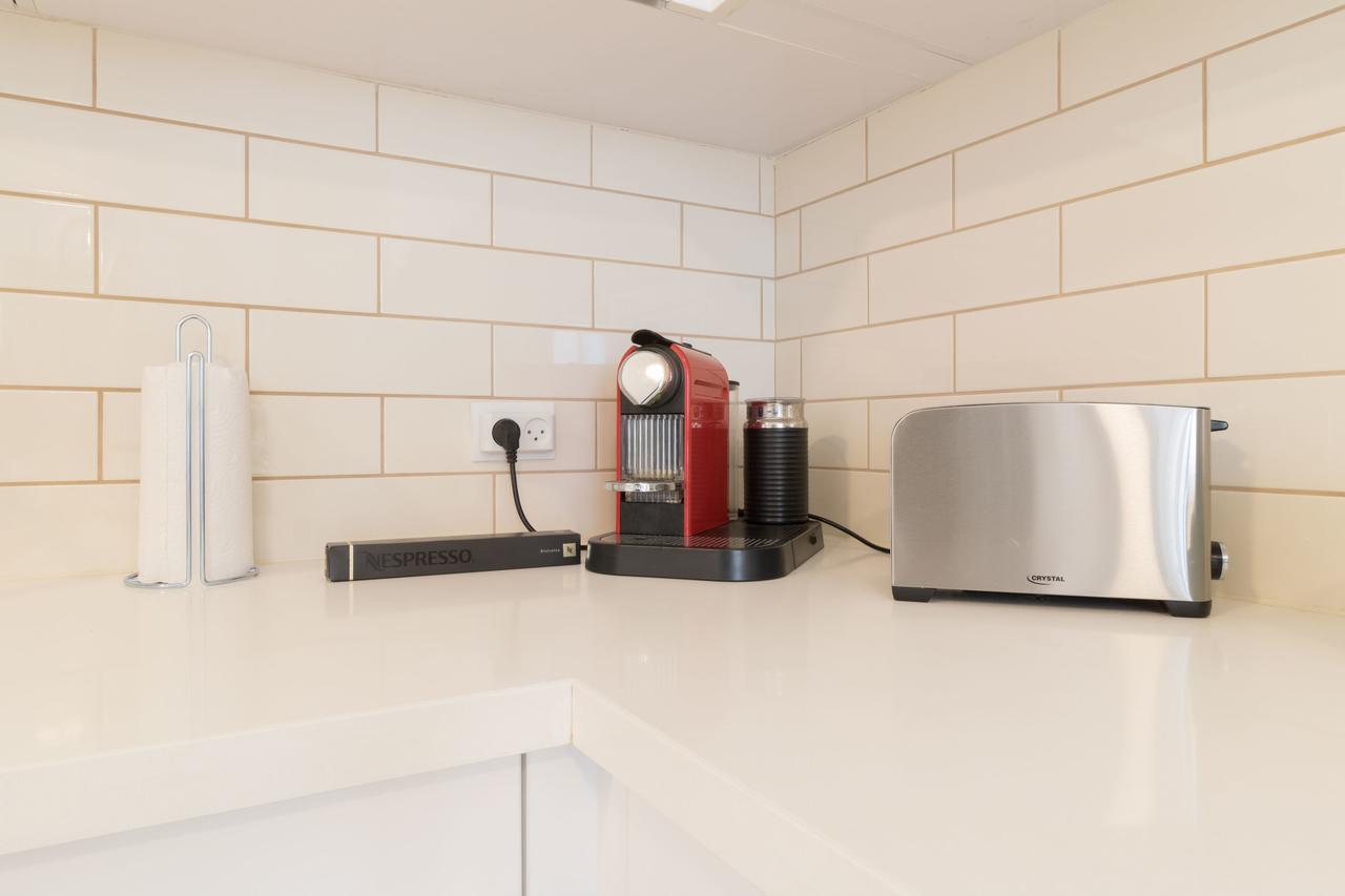 Luxury One-Bedroom Apartment/Parking In City Center Jerusalem Exteriör bild