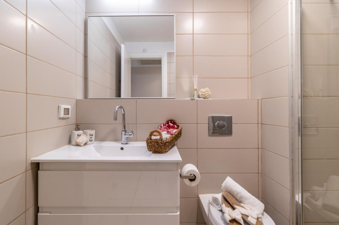 Luxury One-Bedroom Apartment/Parking In City Center Jerusalem Exteriör bild