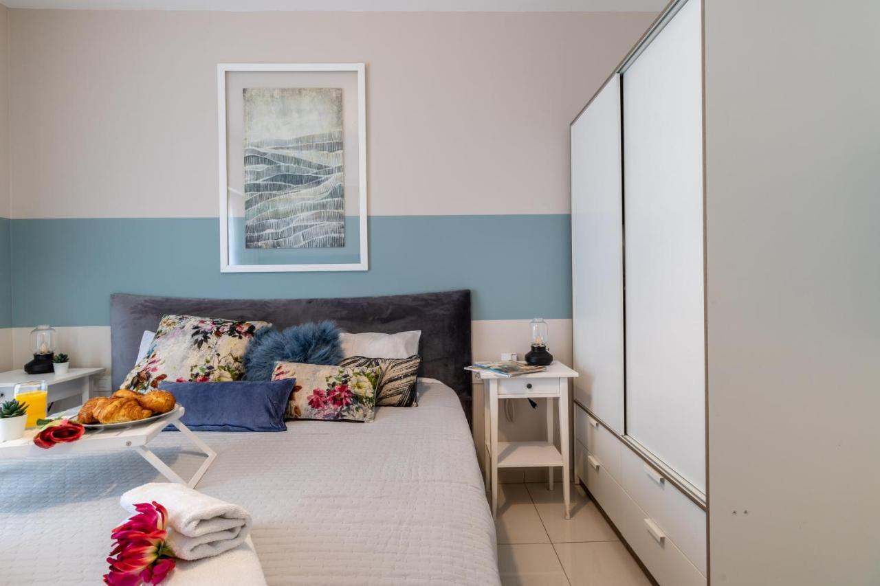 Luxury One-Bedroom Apartment/Parking In City Center Jerusalem Exteriör bild